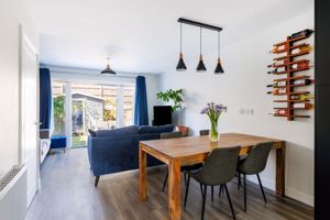 Photo 16- click for photo gallery